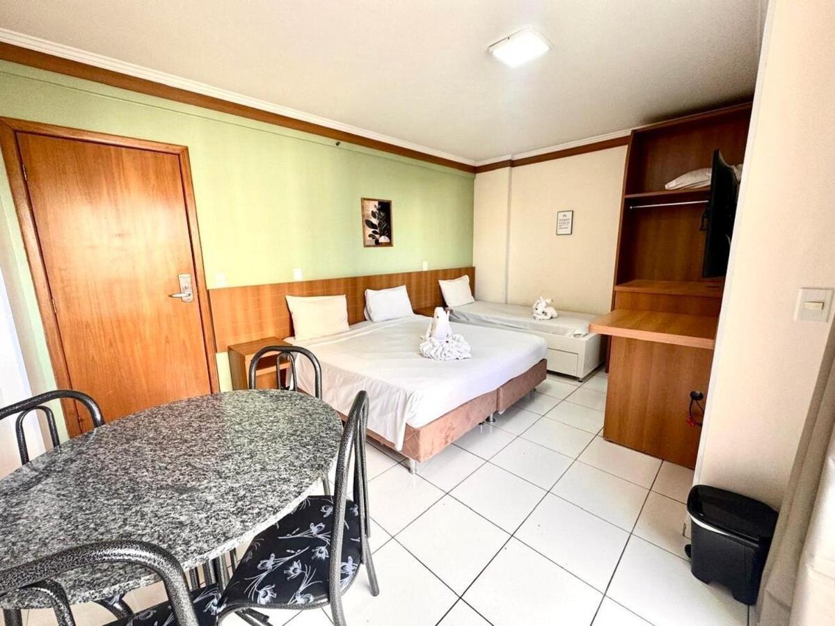 Golden Dolphin Grand Aconchegante 422 * Caldas Novas